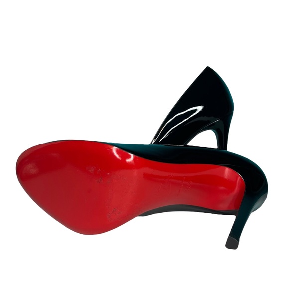 Christian Louboutin Simple Pump 120 Leather
Black Patent Leather Round Toe - Picture 13 of 13